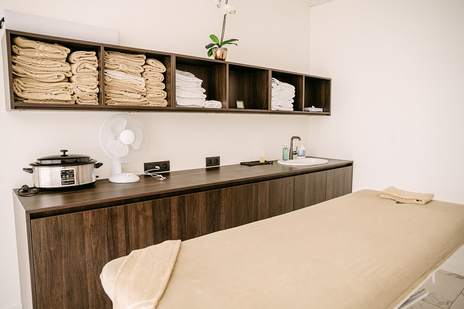 Wellness Turnova — Turnhout · in de stad
